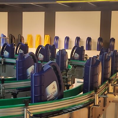 kupować 1-5L Linia wypełniania lakierowania 1000-5000BPH 1000ml-5000ml online manufacture