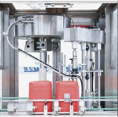 kupować Inteligentna Automatyczna Pneumatyczna Maszyna do Napełniania, Zamykania, Zakręcania i Etykietowania Kwadratowych Pojemników / Butelek Szklanych/Plastikowych o Pojemności 5-30 Litrów produkcja online