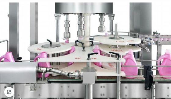 W pełni automatyczna zakręcarka do zakrętek do płynów do prania, o dużej prędkości i niskiej cenie