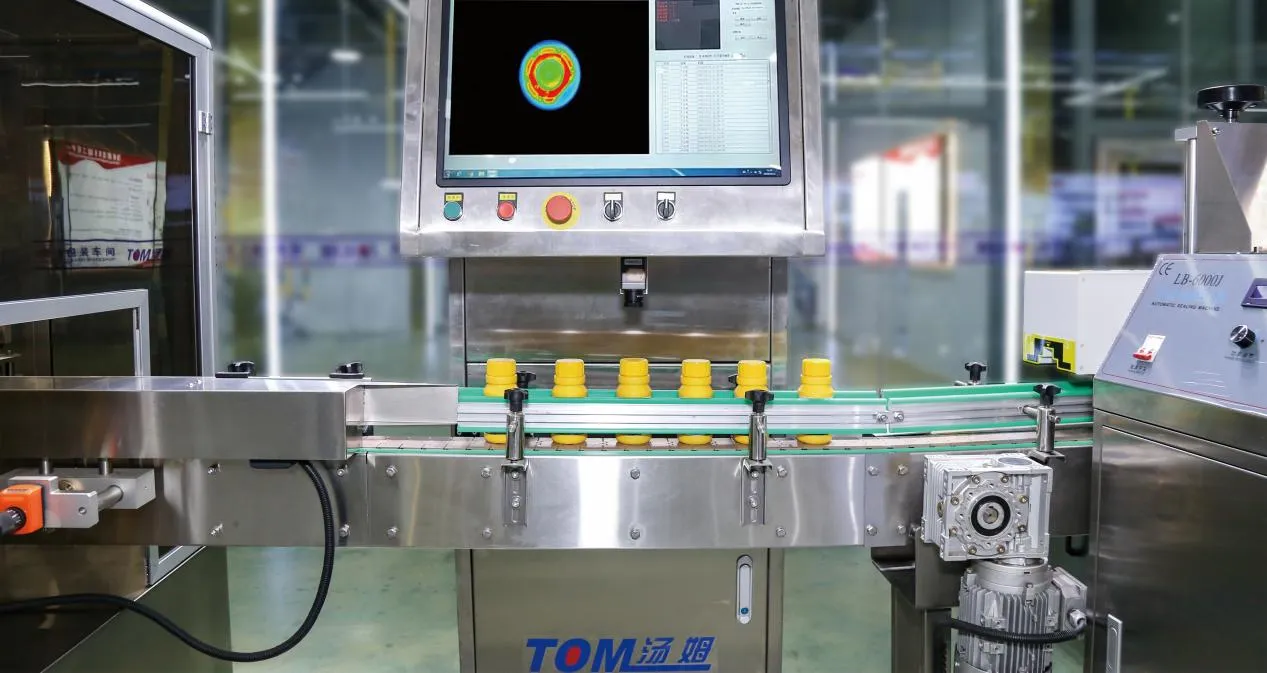 Maszyna do napełniania tłok&oacute;w typu zaawansowanego śledzącego do produkcji środk&oacute;w dezynfekujących ręce 11